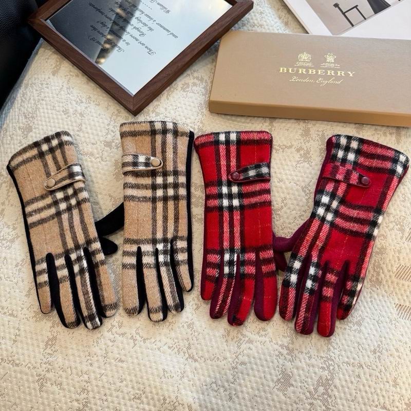 Burberry gloves hm13